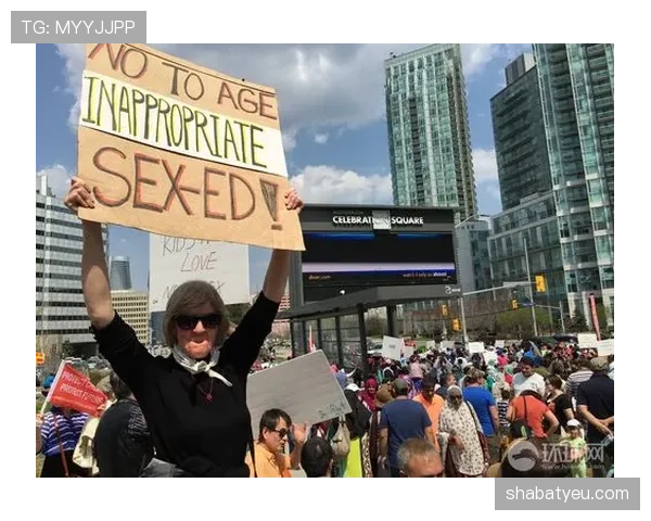 瓦伦西亚面临球迷持续抗议考验，对球队赛季表现与赛场环境形成制约